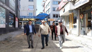 Başkan Arıkan, yol yapım çalışmalarını yerinde inceledi