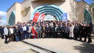 ‘Başkan Bozbey Buradanın son durağı Piremir Mahallesi oldu