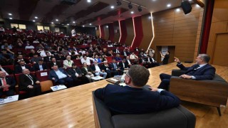 Başkan Burkay Mudanya Üniversitesinde Gençlerle Buluştu