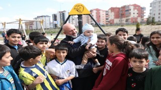 Başkan Çolakbayrakdar: Çocuklar için her parka toprak alan yapıyoruz