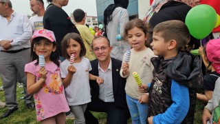 Başkan Doğancadan Kuyucaklı çocuklara 23 Nisan hediyesi