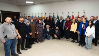 Başkan Odabaşı personei ve vatandaşlarla bayramlaştı