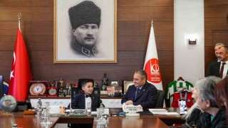 Başkan Özarslan, 23 Nisanda makamını Ömere devretti