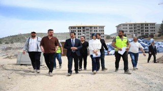 Başkan Taşkın: Hedef, Ak Oğuz Kışlasındaki konutları Ekim sonuna yetiştirmek