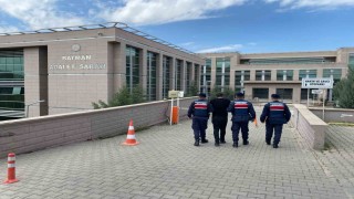 Batmanda 19 suç kaydı ve 5 ayrı suçtan hapis cezası bulunan firari yakalandı