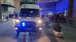 Batmanda merdiven boşluğun düşen kız ağır yaralandı