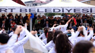 Bayburtta 23 Nisan Ulusal Egemenlik Çocuk Bayramı kutlandı