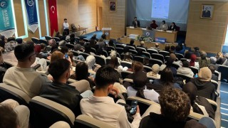 Bayburtta ilaç atıklarının geri dönüştürülmesi konulu panel düzenlendi