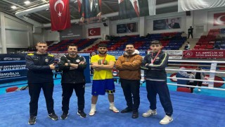 Bayburttan 2 lise öğrencisi boksta derece elde etti