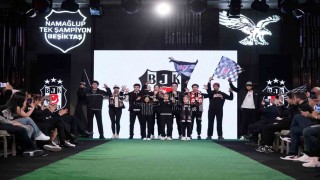 Beşiktaşta, Kartal Yuvası 2025-2026 Sonbahar - Kış koleksiyonu tanıtıldı