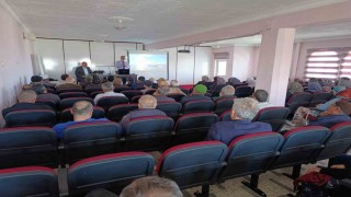 Beyşehirde hacı adaylarına eğitim semineri