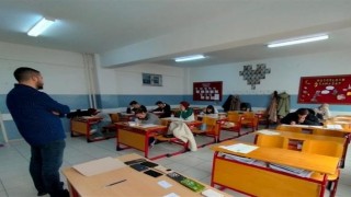 Bilecikte gençler umreye gidebilmek için yarıştı