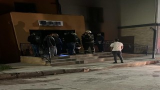 Binada çıkan yangın korku ve paniğe neden oldu