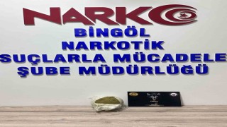 Bingölde 1,5 kilo toz esrar ele geçirildi