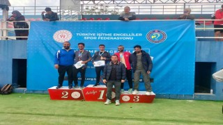 Bitlisli işitme engelli sporcu Türkiye birincisi oldu