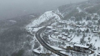 Bolu Dağı beyaz örtüyle kaplandı