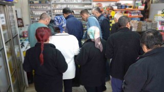 Boykot çağrısına alışverişle cevap verdiler