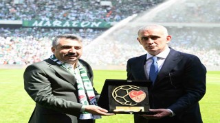 Bursaspor kupayı, Yıldırım Belediyesi Fair Playi aldı