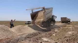 Büyükşehir Belediyesi, Akçakalede ulaşım sorunlarını çözüyor