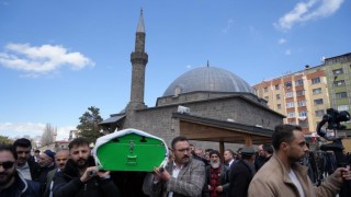 Buzlak ailesi: ‘Yaşanan olaydan derin üzüntü duyuyoruz