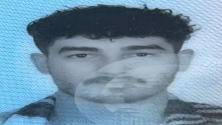 Çanakkalede motosiklet bariyere çarptı, sürücü hayatını kaybetti