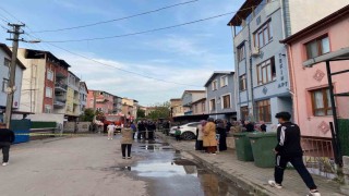 Çatı katında çıkan yangın yürekleri ağza getirdi