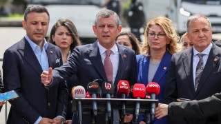 CHP Heyeti, Özdağ’ın Duruşmasına Katıldı: Asu Kaya'dan Adil Yargılama Vurgusu