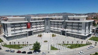Çorumda ihtiyaç sahibi ailelerin YKS sınav ücretleri belediyeden