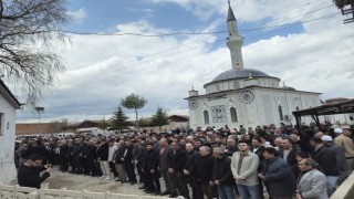 Çorumda köylüler yağmur duasına çıktı