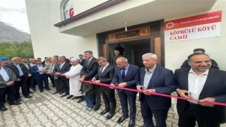 Çukurcada yapımı tamamlanan cami dualarla ibadete açıldı