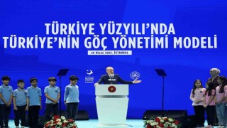 Cumhurbaşkanı Erdoğan Türkiyede toplam 4 milyon 33 bin göçmen var