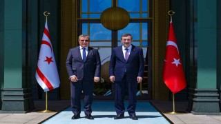 Cumhurbaşkanı Yardımcısı Yılmaz, KKTC Başbakanı Üstel ile görüştü