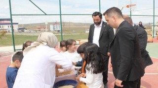 Demirözünde çim adamı etkinliği