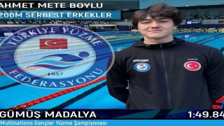 Denizlili milli yüzücü Güney Kıbrısta Türkiye rekoru kırdı