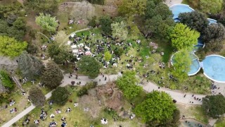 Depremin ardından Şişli Maçka Parkındaki yoğunluk havadan görüntülendi