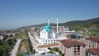 Derince Ahmet Yesevi Camiine estetik dokunuş