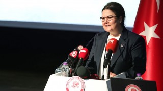 Derya Yanık: “Geçici Koruma Statüsündeki Kişiler Ekonomimize Katkı Sağlıyor”
