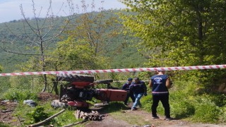 Devrilen traktörün altında kalan 85 yaşındaki adam hayatını kaybetti