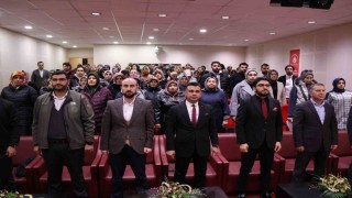 Dijital çağda aile söyleşisi: Bilinçlen, güçlen, aktar