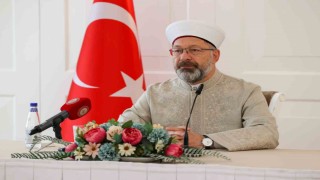 Diyanet İşleri Başkanı Erbaş: Hac organizasyonunda İslam ülkelerine örnek bir teşkilatız