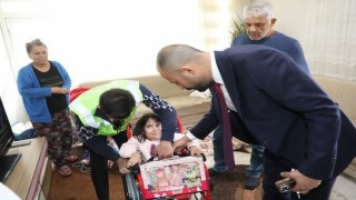 Doğandan 2 vatandaşa akülü ve manuel sandalye hediyesi