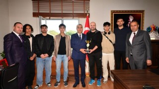 Dumansız Hava Sahası Turnuvası Şampiyonu Osmaniye MEM Takımı Oldu