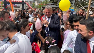 Düziçi’nde 23 Nisan Coşkusu Harun Reşit Millet Bahçesi Açılışıyla Taçlandı