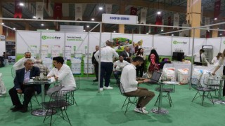 Ecofer Gübrenin organik ürünleri Ceviz ve Badem Fuarında büyük ilgi gördü