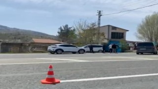 Elazığda iki araç çarpıştı: 4 yaralı
