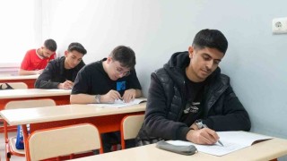 Elazığda öğrencilere ücretsiz deneme sınavı