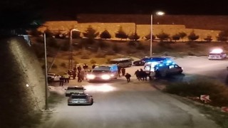 Elazığda otomobil elektrik direğine çarptı : 3 yaralı