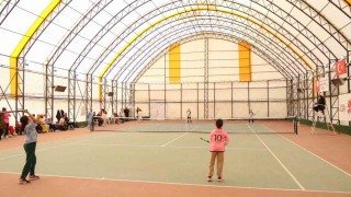 Elazığda tenis müsabakaları tamamlandı