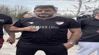 Elazığspor tribün lideri Biçer, platformdan düşüp belini kırdı