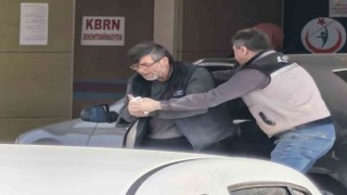 Elini makineye kaptıran işçinin 3 parmağı koptu